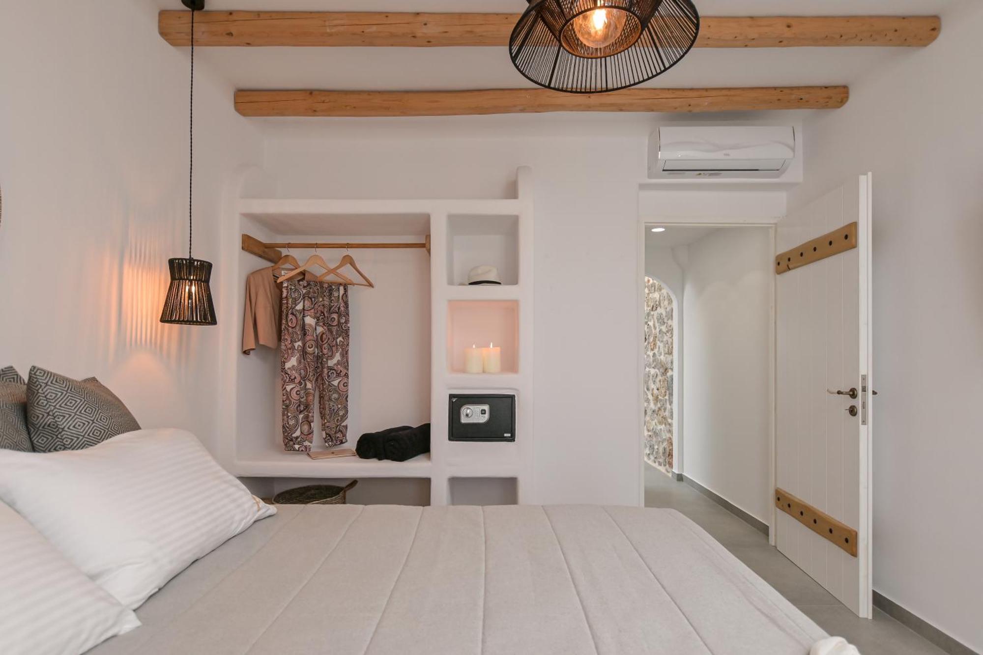 Naxos Finest Hotel & Villas Naxos City الغرفة الصورة