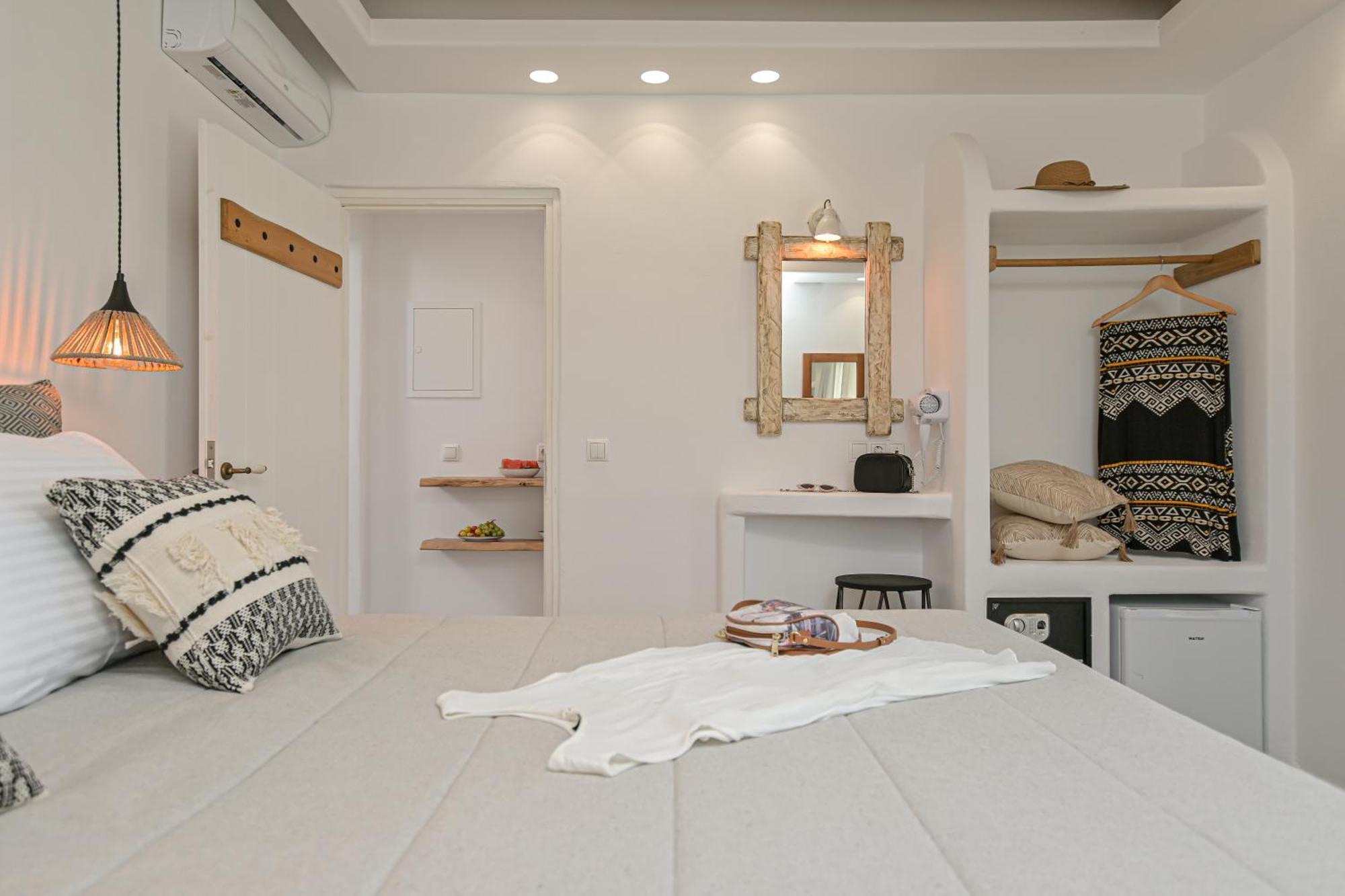 Naxos Finest Hotel & Villas Naxos City الغرفة الصورة