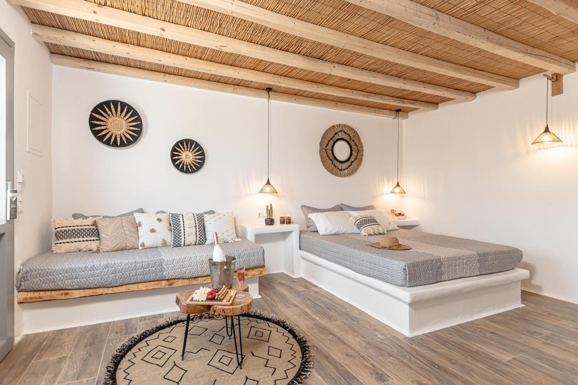 Naxos Finest Hotel & Villas Naxos City الغرفة الصورة